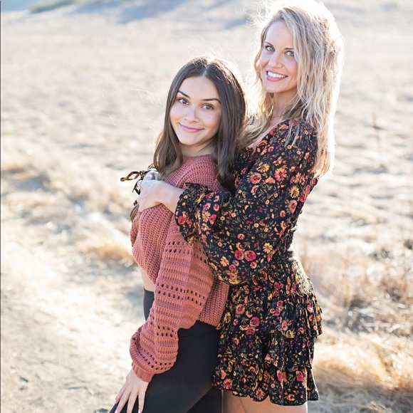 Meet your Posher, Jennifer - Picture 1 of 1